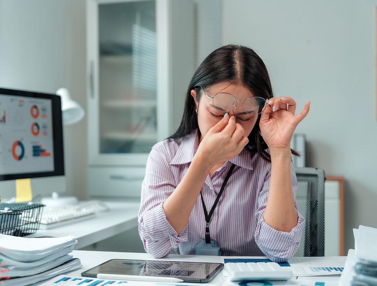 Schütze deine Augen bei langer Bildschirmzeit